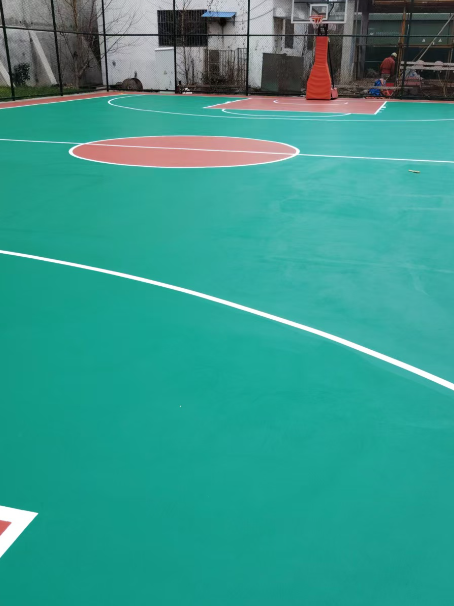 荔湾 球场长期使用易出现地面开裂